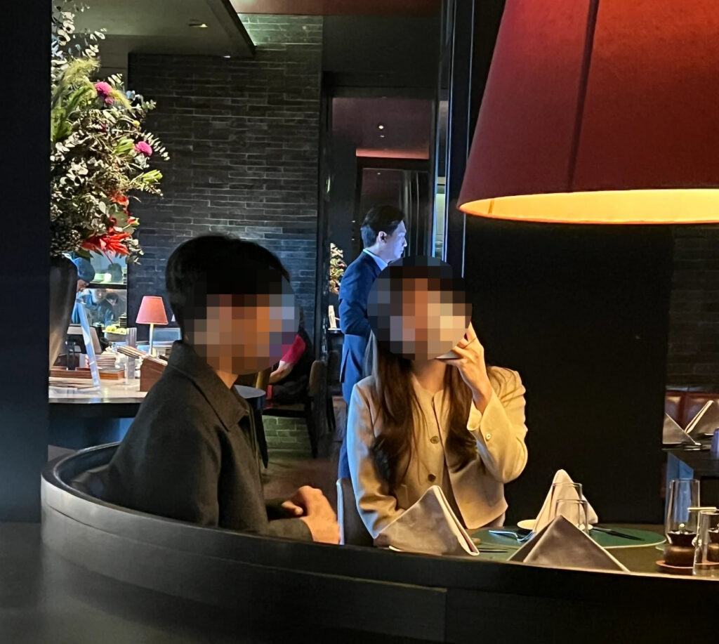 그랜드하얏트서울 스테이크하우스 창가 전망과 위켄드 브런치